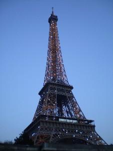 Франция, Эйфелева башня. март 2007
