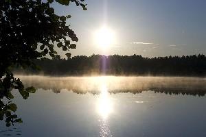 ранний рассвет на озере Светлояр