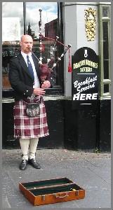Шотландский волынщик