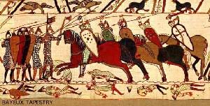 Фрагмент гобелена из Байё, изображающий отрывок из битвы при Гастингсе.