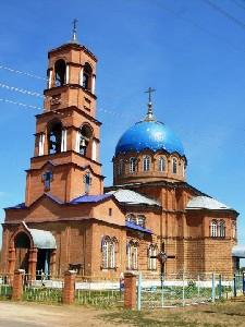 Храм Святой Троицы, который был расписан иконописцем Григорием Журавлёвым, родившимся без рук и ног.
